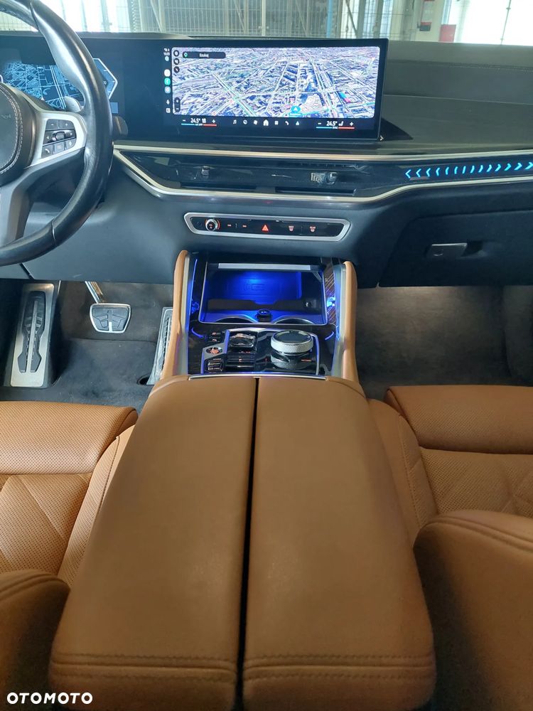 BMW X6 - 26