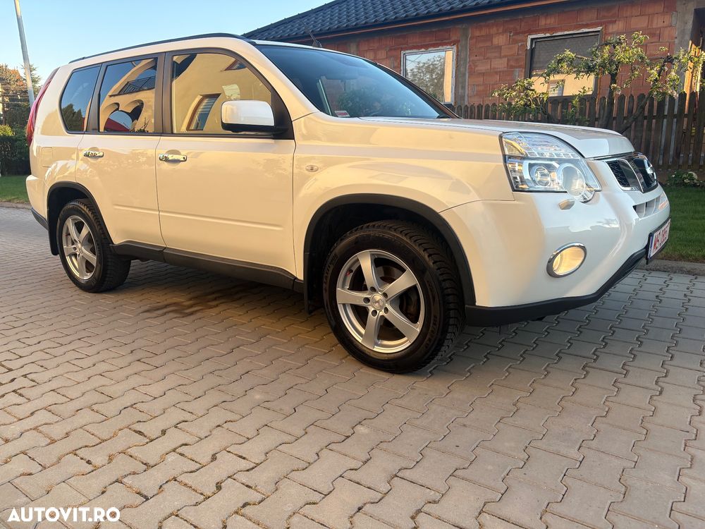Nissan X-Trail 2.0 dCi 4x4 DPF Automatik LE - 17