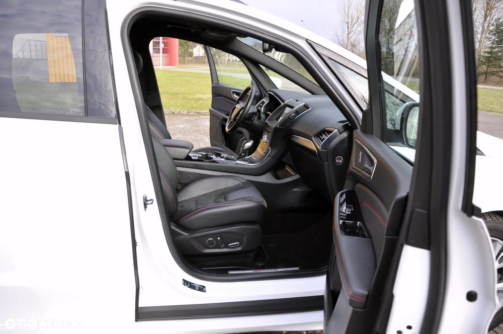 Ford S-Max 2.0 TDCi Titanium PowerShift - 23