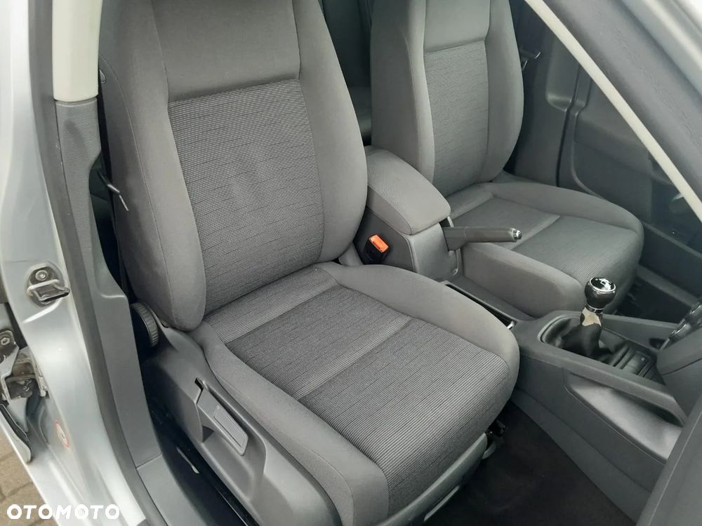 Volkswagen Golf 1.6 Edition - 21