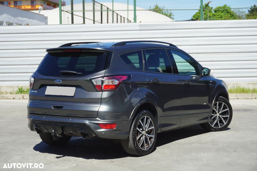 Ford Kuga 2.0 TDCi 4WD Powershift ST-Line - 2