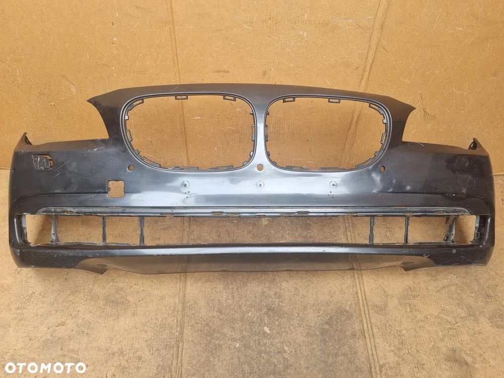 BMW 7 F01 F02 ZDERZAK PRZEDNI PRZÓD