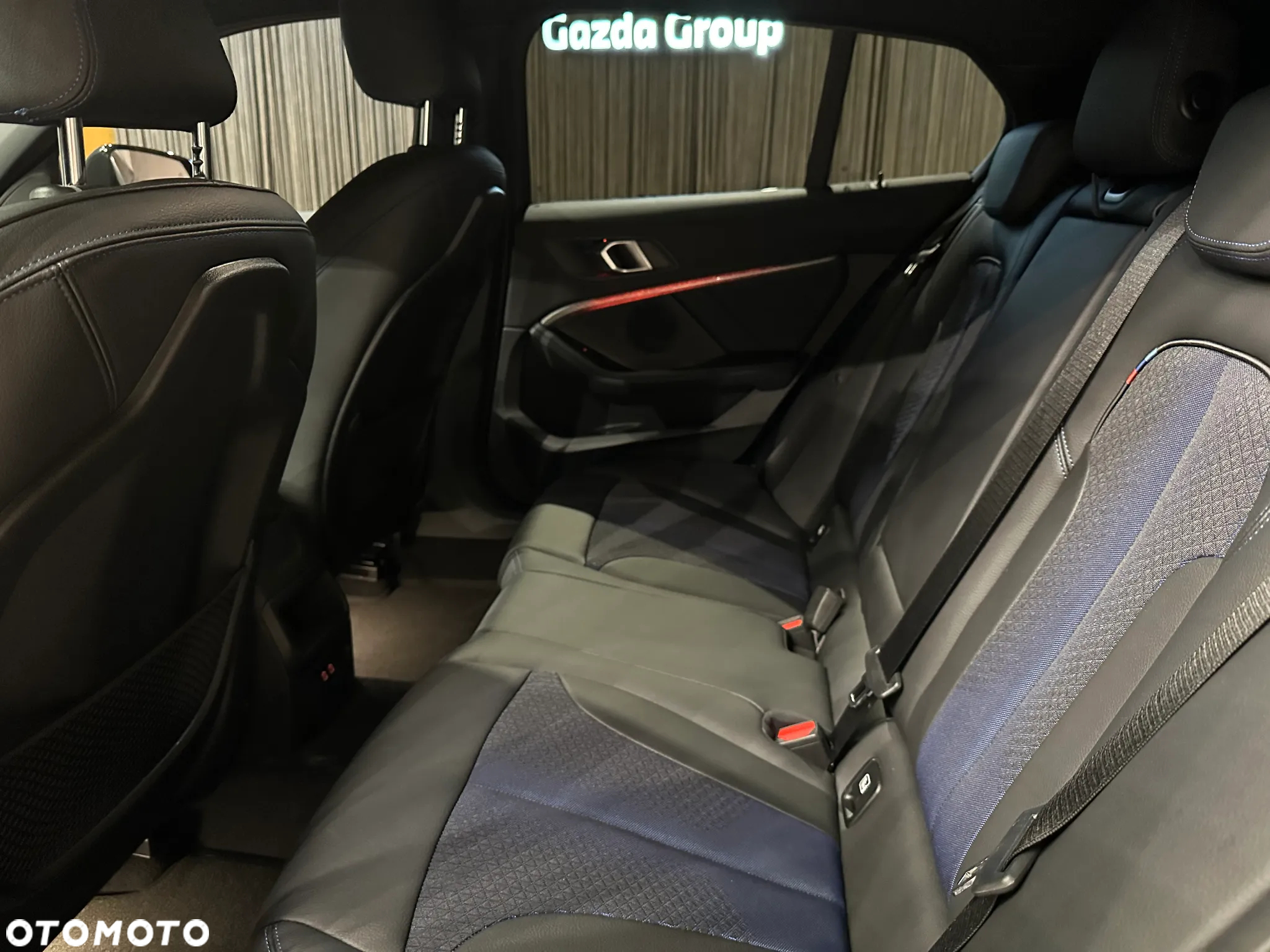 BMW Seria 1 120d xDrive M Sport sport - 16
