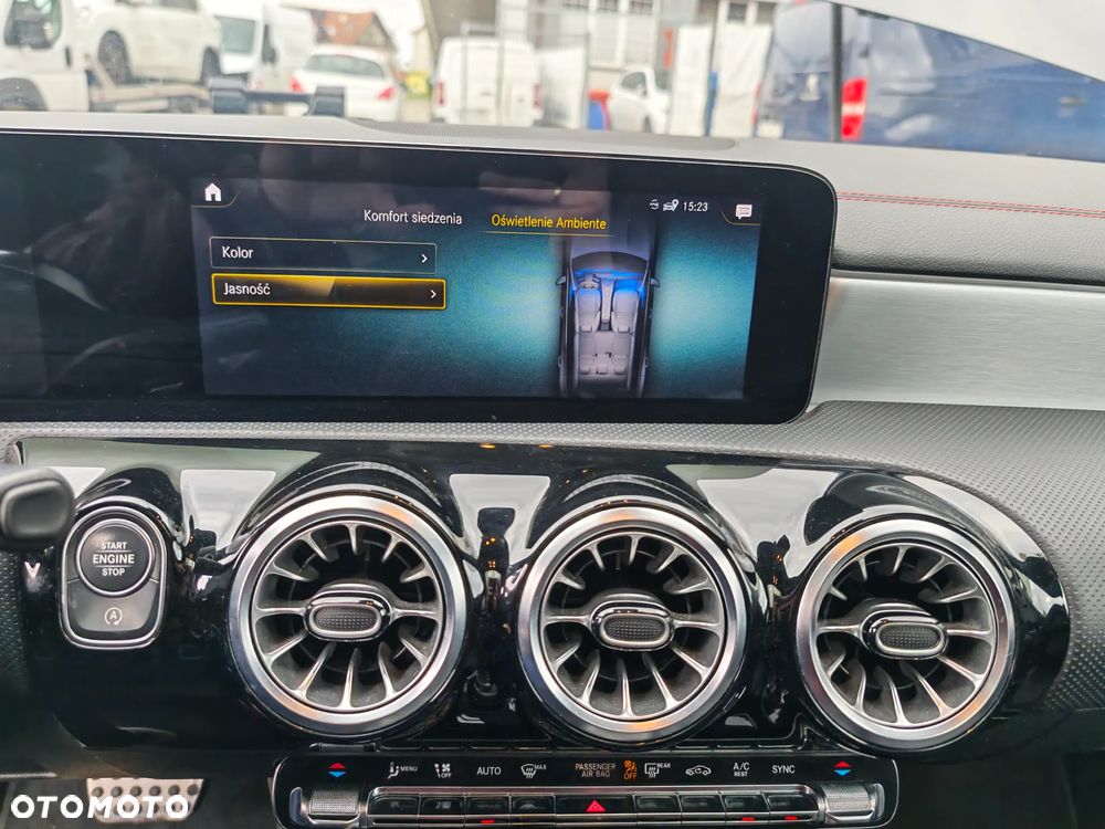 Mercedes-Benz CLA 200 d 8G-DCT AMG Line - 40