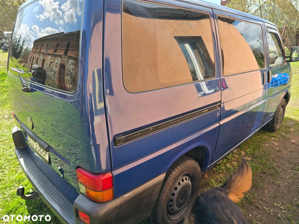 Volkswagen Caravelle Basis / CL - 10