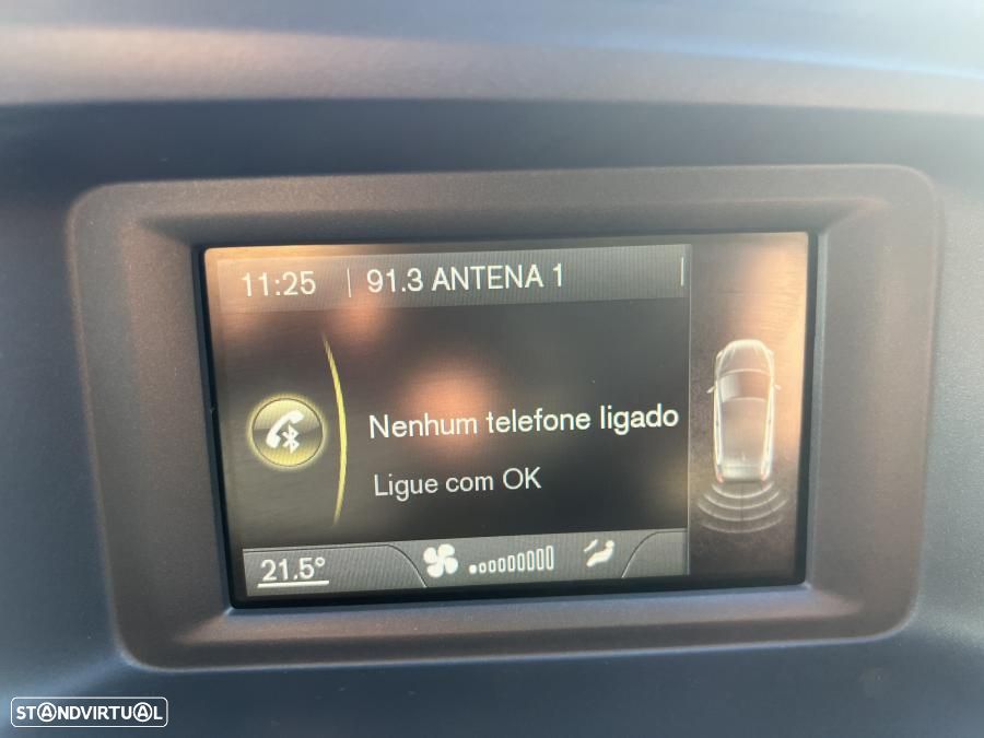 Volvo V40 2.0 D2 Kinetic - 29