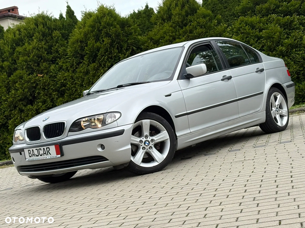 BMW Seria 3 318i