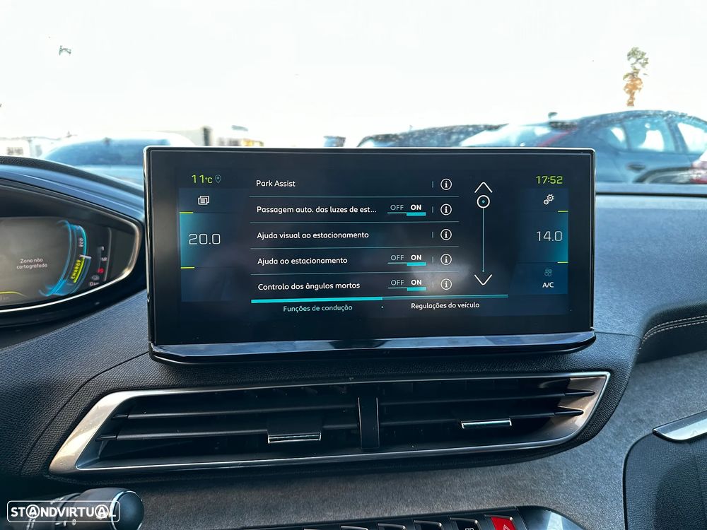 Peugeot 3008 1.6 Hybrid GT Pack e-EAT8 - 32