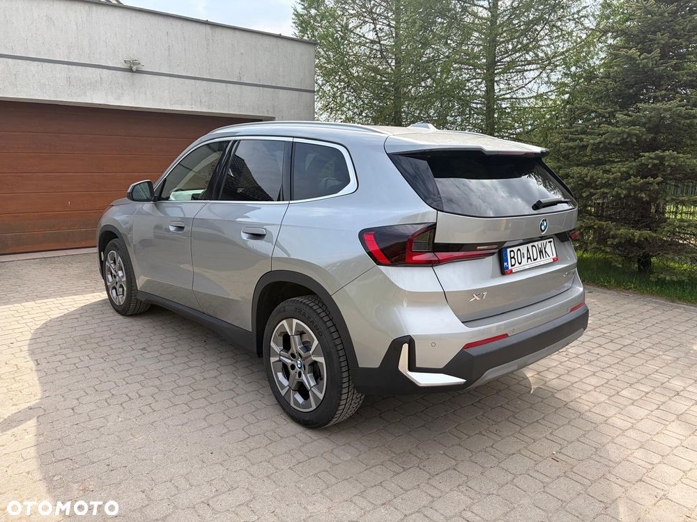 BMW X1 - 13