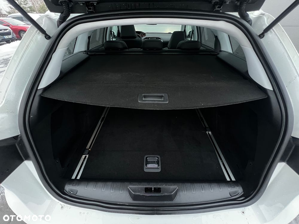 Peugeot 308 BlueHDi 150 Automatik Stop & Start Allure - 32