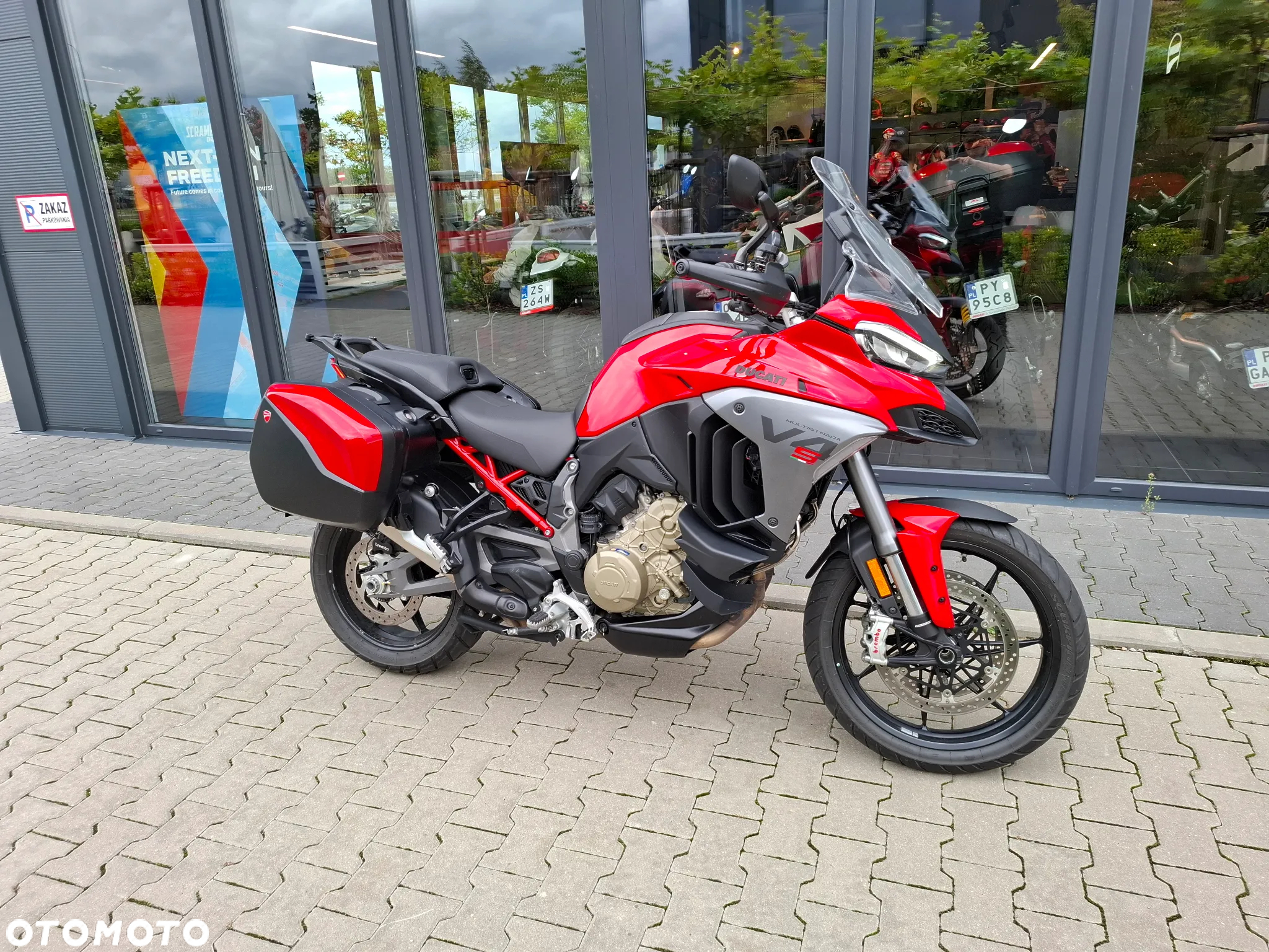 Ducati Multistrada - 8