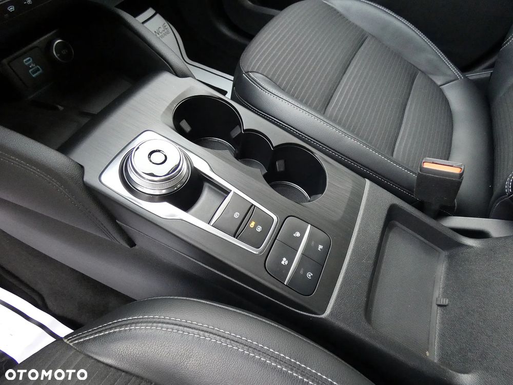 Ford Kuga 2.0 EcoBlue AWD Titanium X - 21