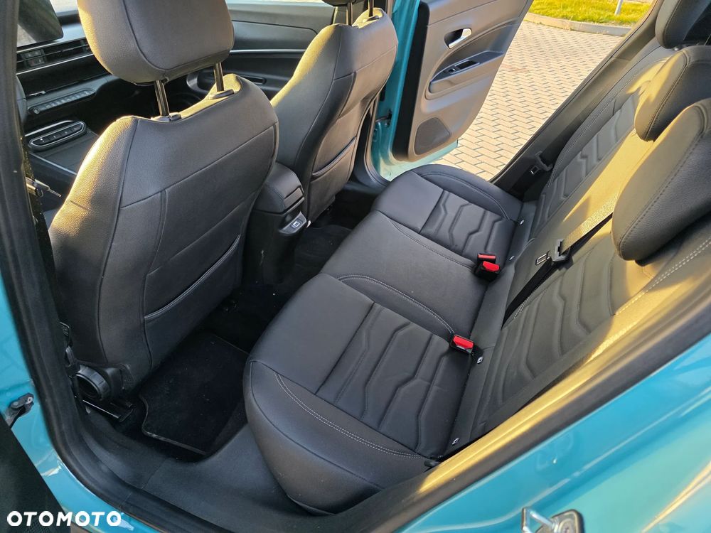 Jeep Avenger Summit - 9