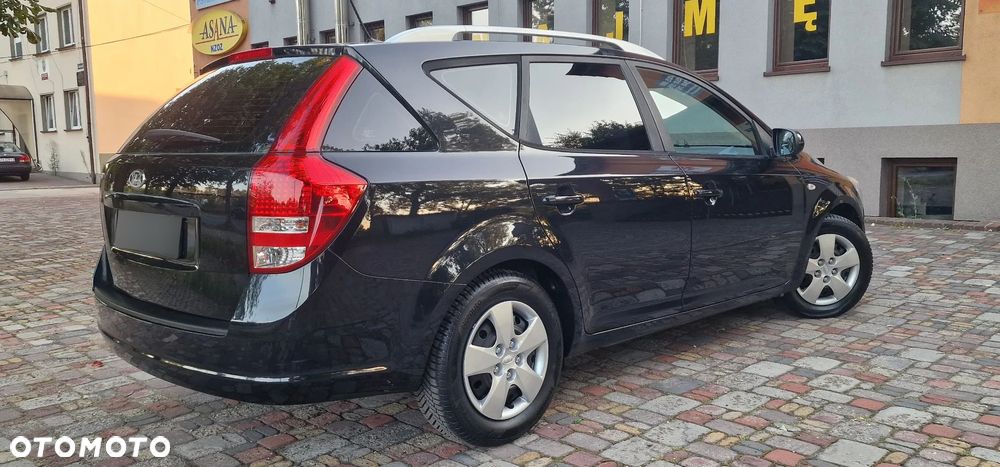 Kia Ceed 1.4 Comfort + - 14