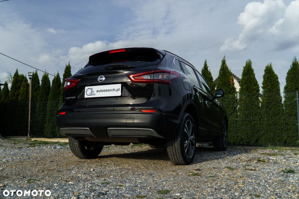Nissan Qashqai 1.3 DIG-T N-Connecta - 37
