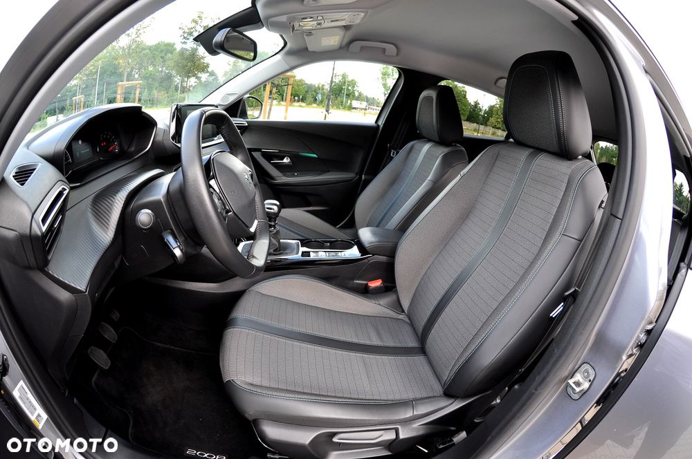 Peugeot 2008 BlueHDi 110 Allure Pack - 6