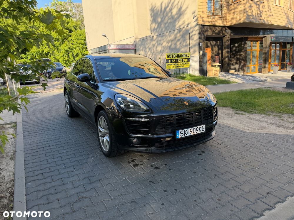 Porsche Macan Standard - 2