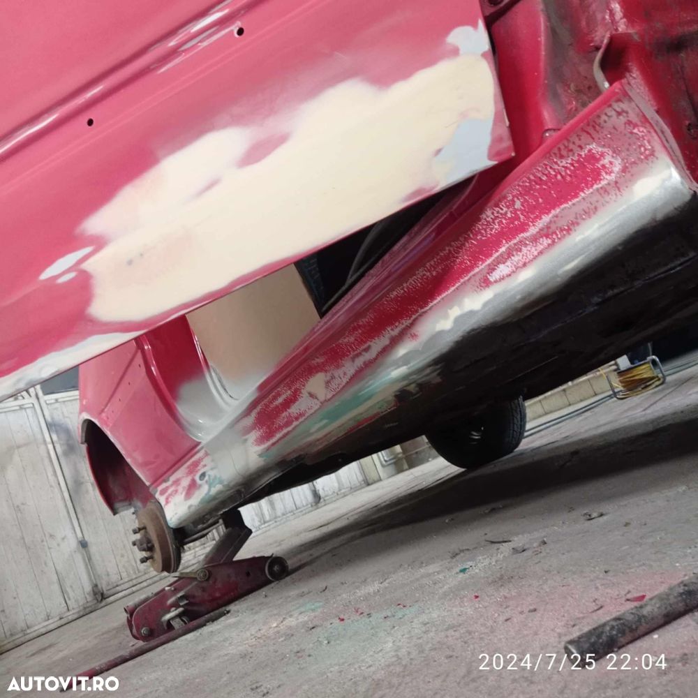 Volkswagen Golf - 18