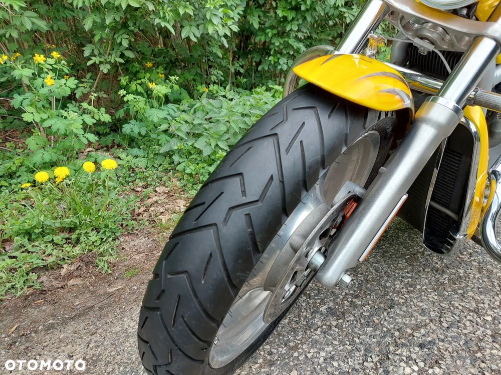 Harley-Davidson V-Rod Muscle - 6