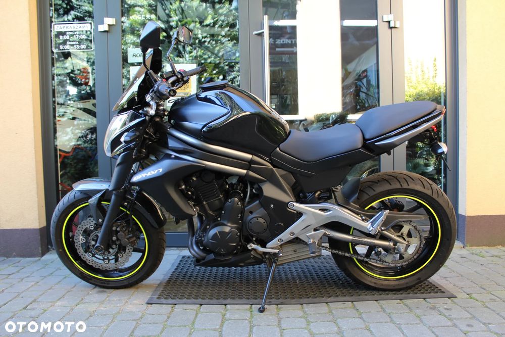 Kawasaki ER - 3