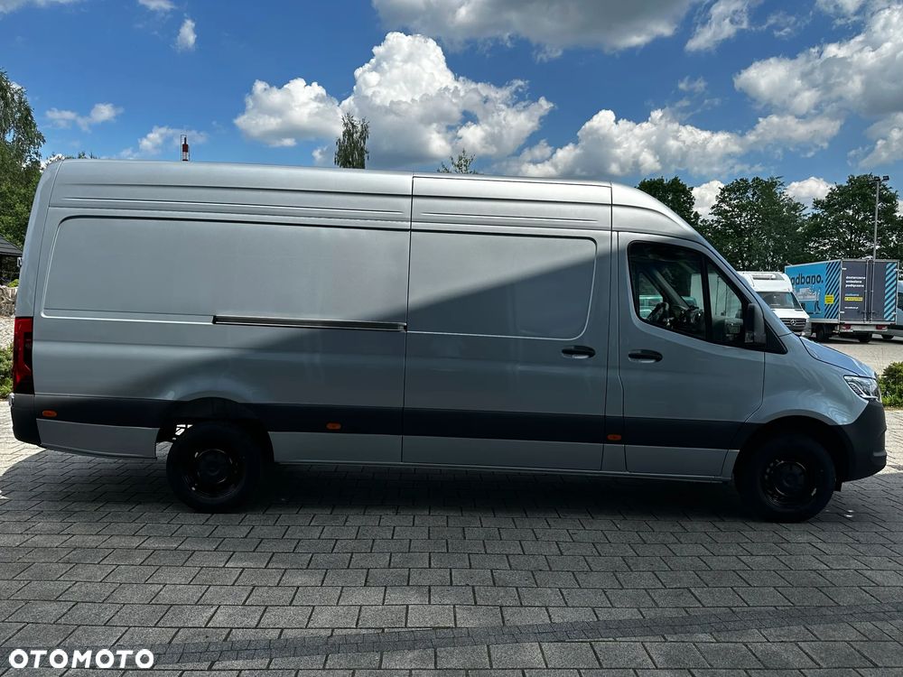 Mercedes-Benz Sprinter - 6
