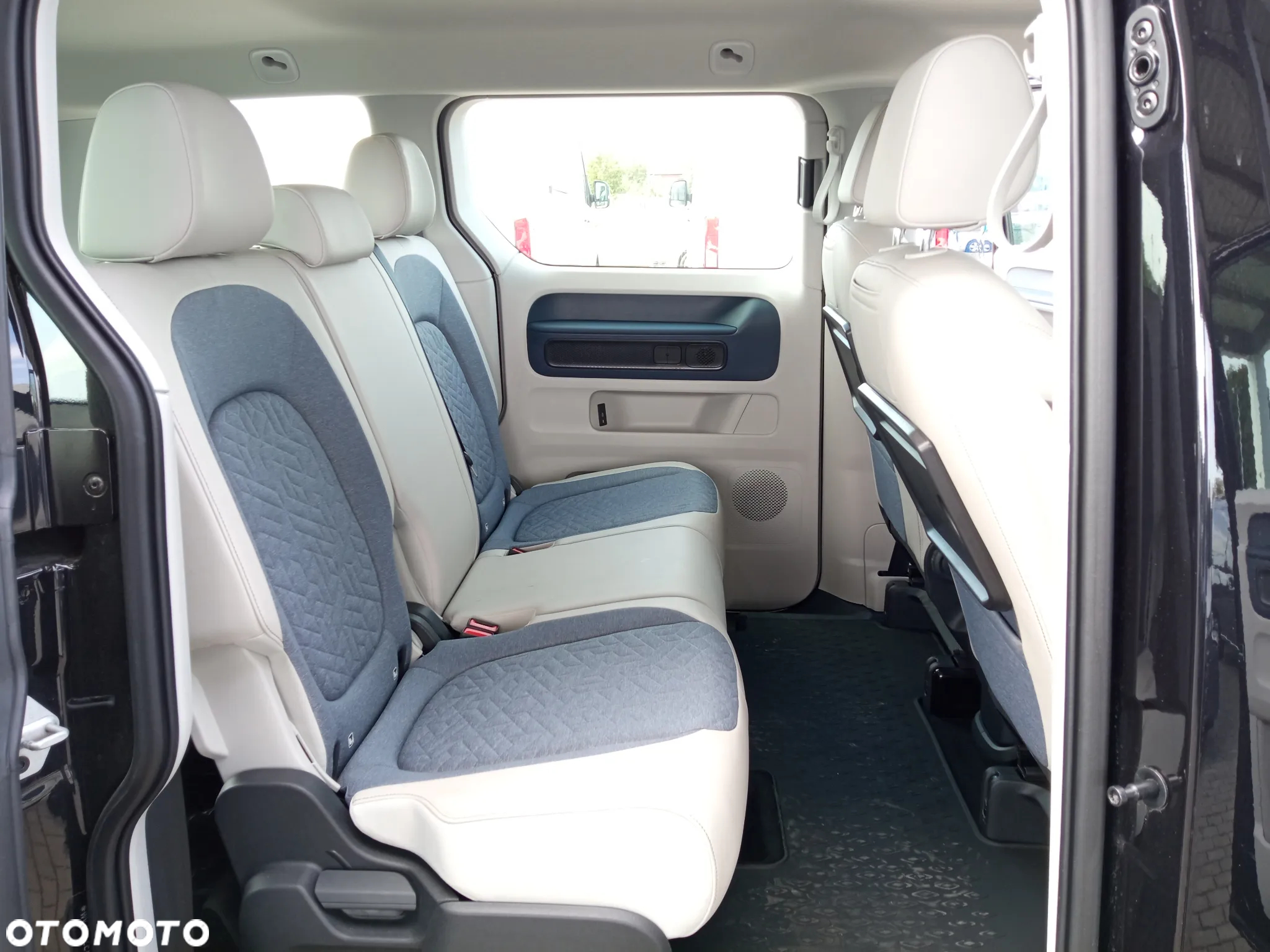Volkswagen ID. Buzz 82kWh Pro - 21