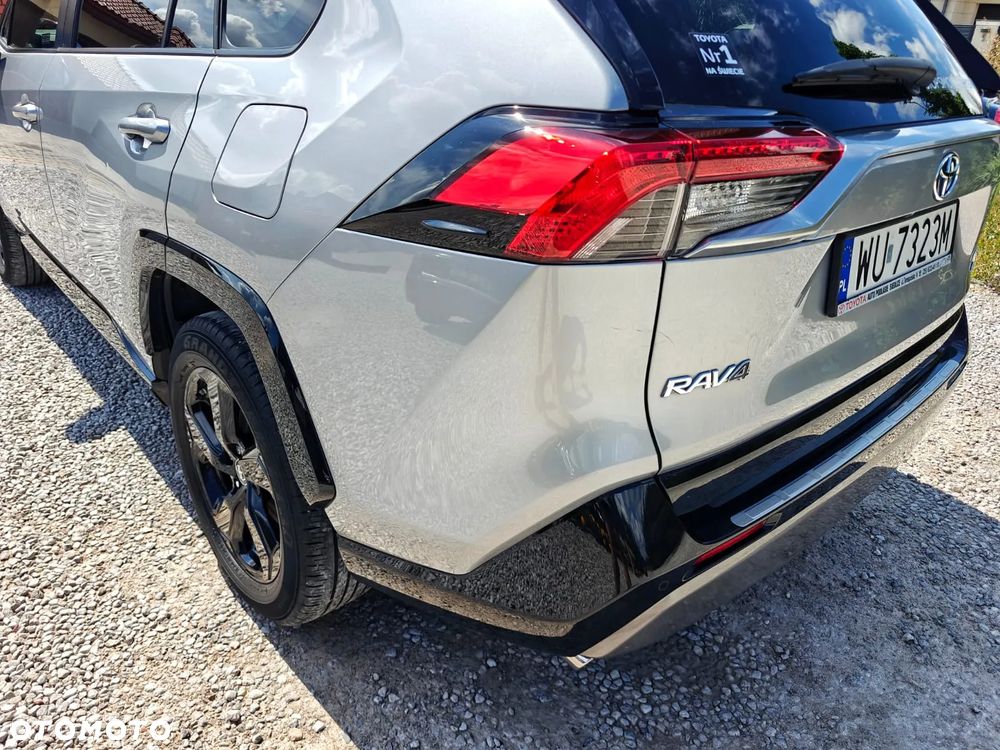 Toyota RAV4 - 7