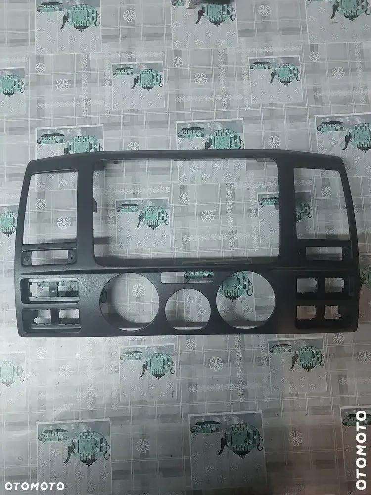 Ramka radia nawiewu vw t5 lift
