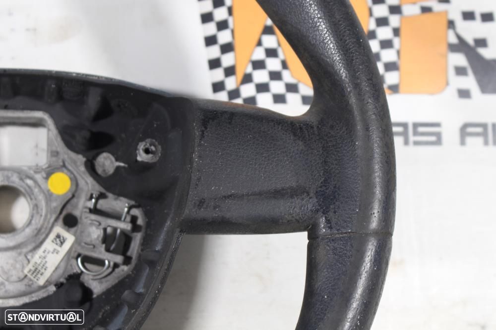 Volante Seat Leon (1P1)  Volante Seat Leon 1P / Altea 5P De 3 Braços - 10