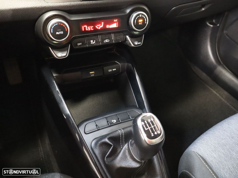 Kia Stonic 1.0 T-GDI Wave - 15