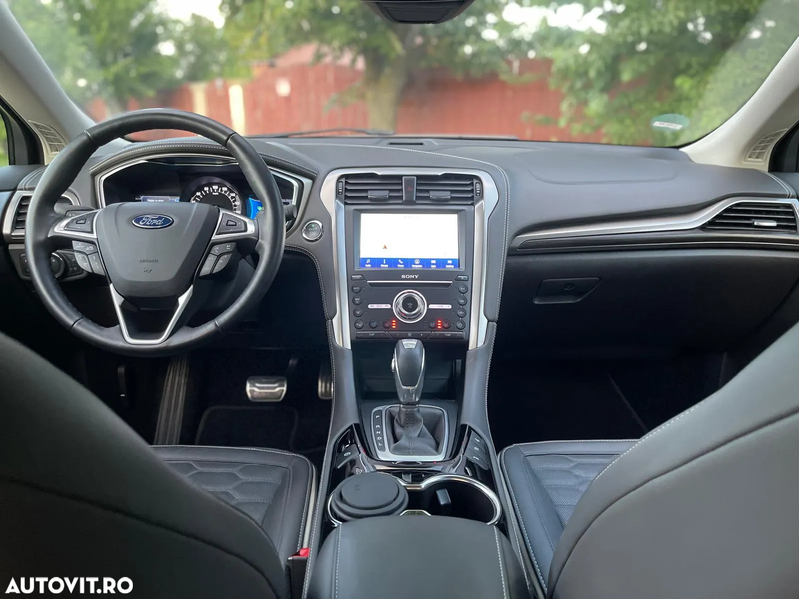 Ford Mondeo 2.0 HEV Vignale - 10