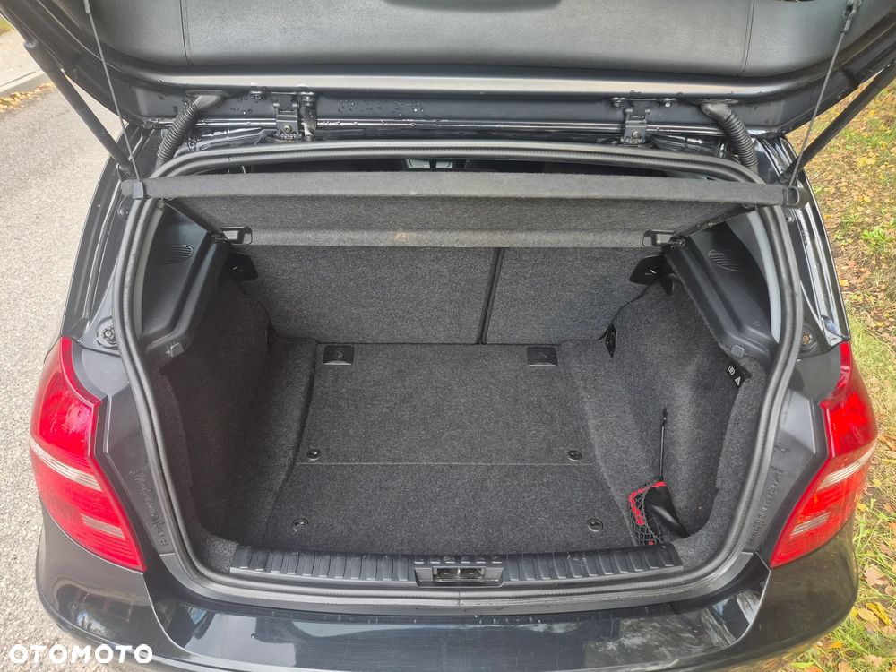 BMW Seria 1 116i - 8