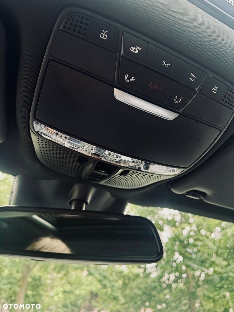 Mercedes-Benz GLC 300 4-Matic - 20