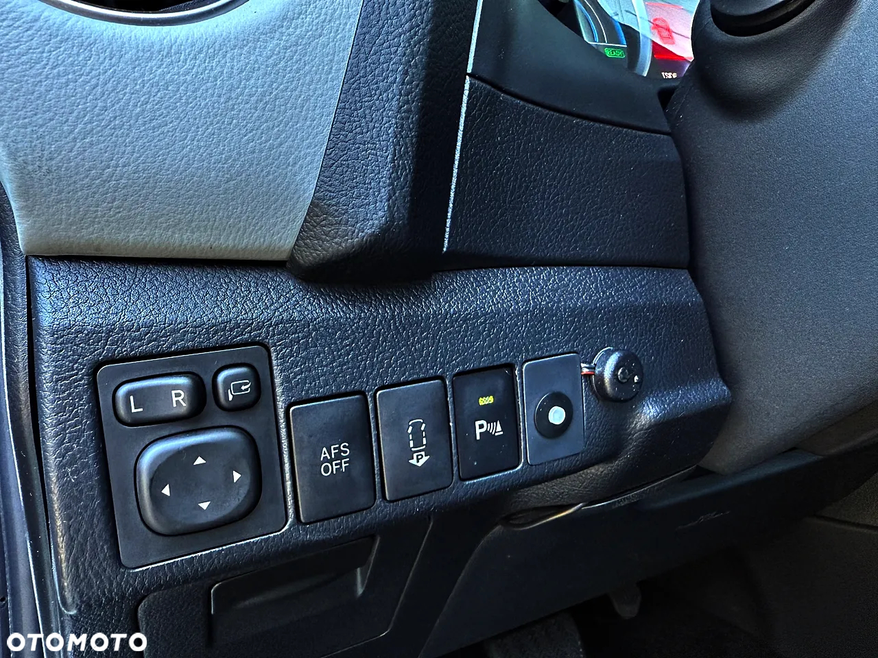 Toyota Auris 1.8 HSD Prestige NAVI - 15