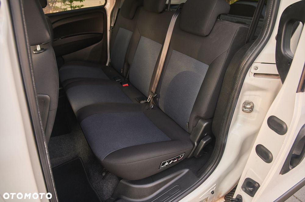 Opel Combo 1.6 CDTI L1H2 Edition - 34