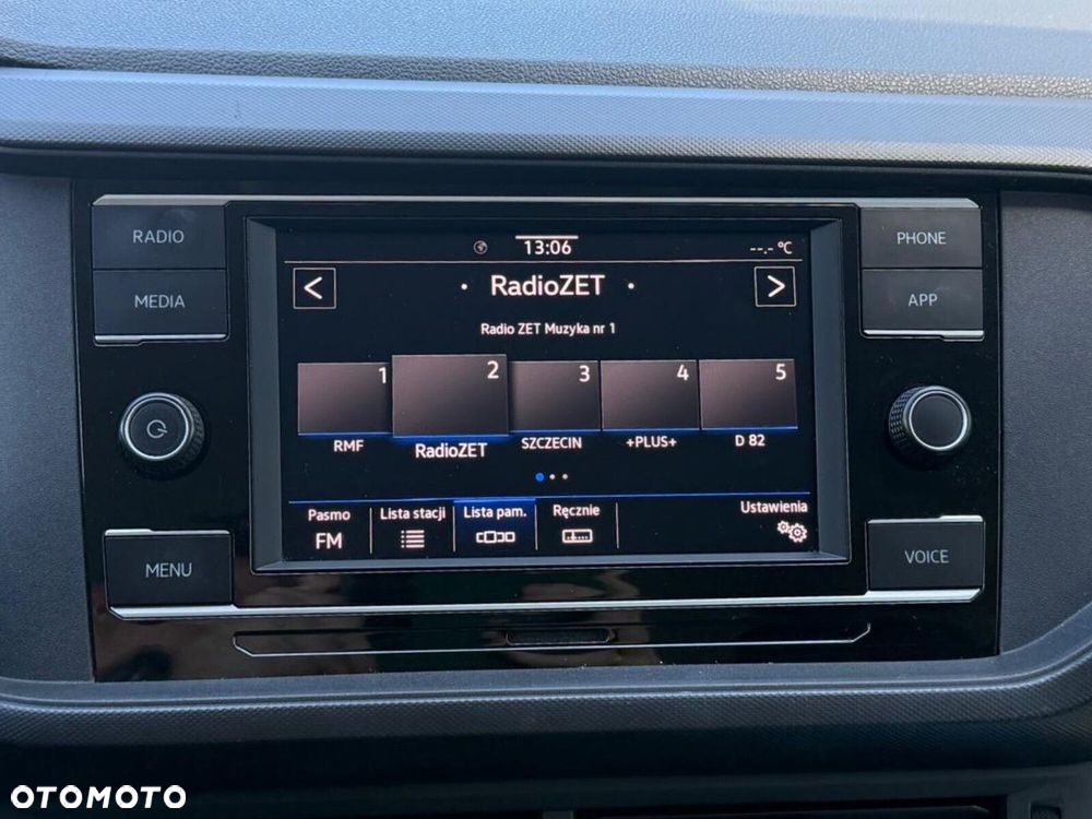 Volkswagen T-Cross - 17