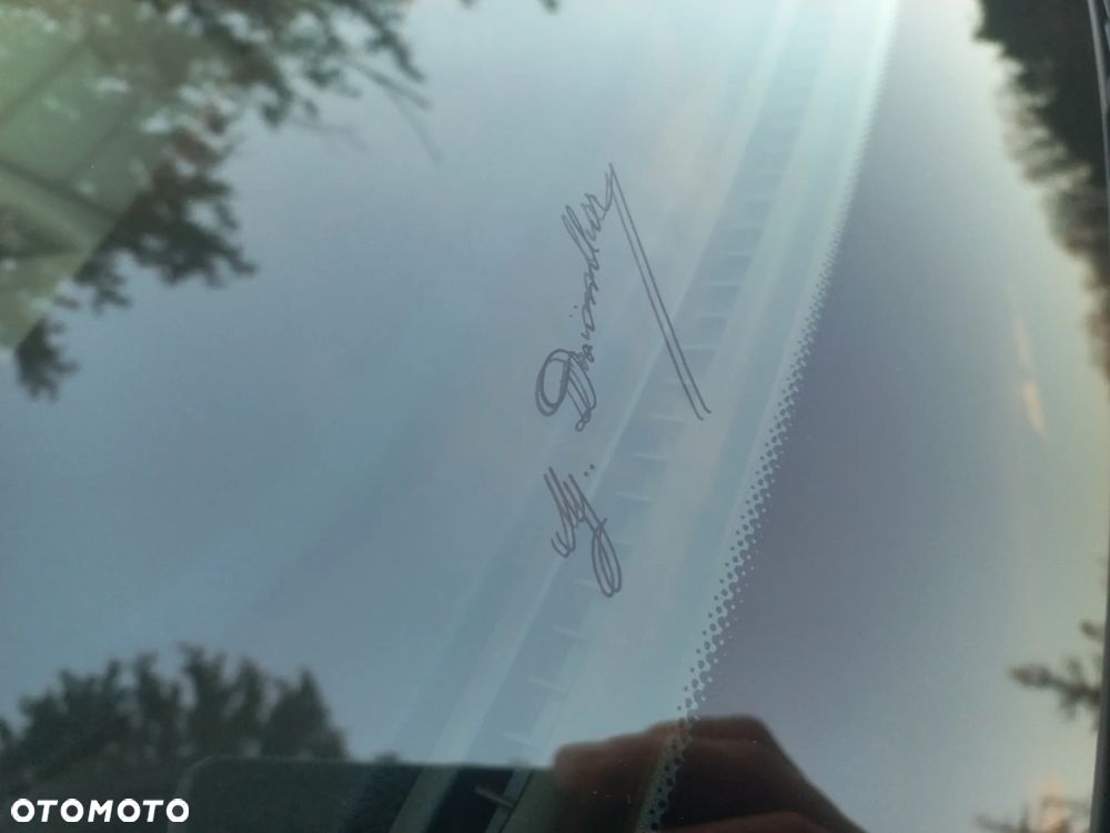 Mercedes-Benz GLC - 26