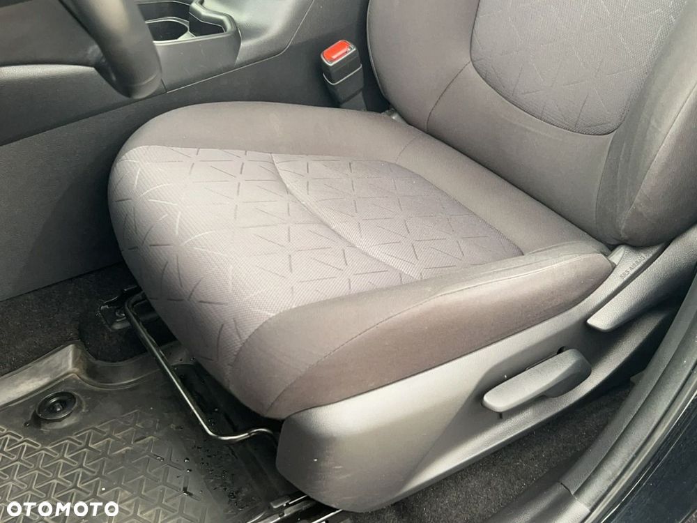 Toyota RAV4 - 17
