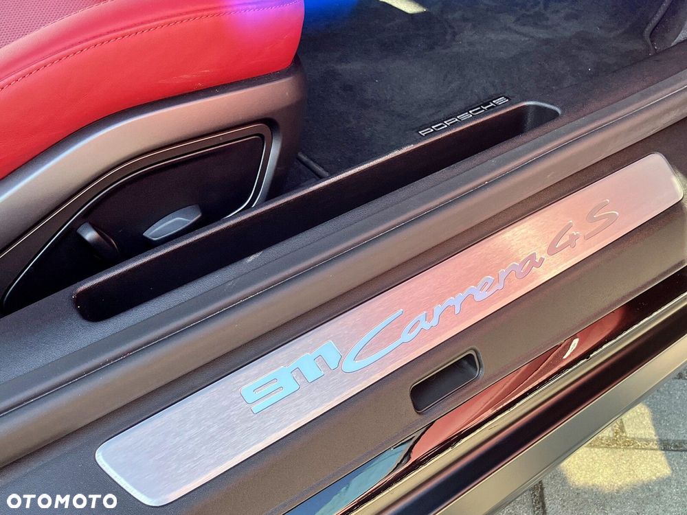 Porsche 911 - 40