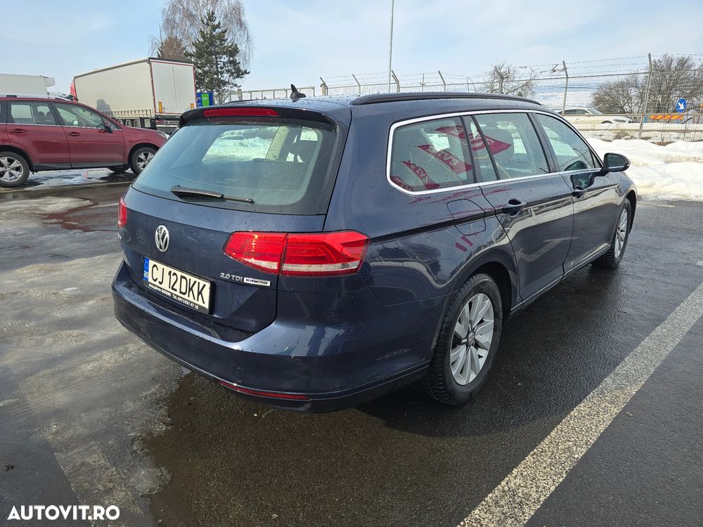 Volkswagen Passat 2.0 TDI SCR BlueMotion Comfortline - 3