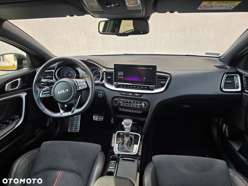 Kia ProCeed - 19