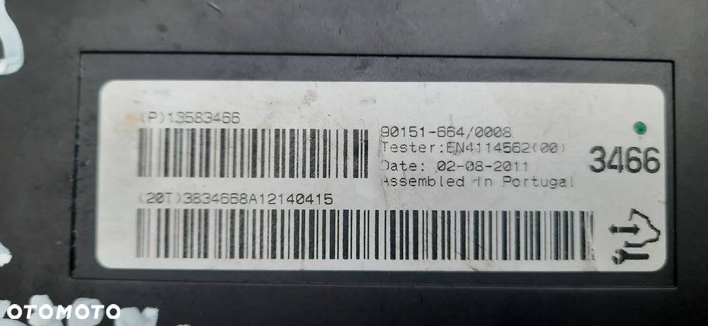 Licznik, panel sterowania, wentylator, przełącznik, zmieniarka CD, Obudowa filtra powietrza - OPEL ASTRA J - 32