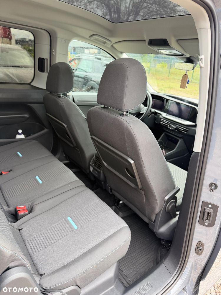 Ford Tourneo Connect Grand - 4