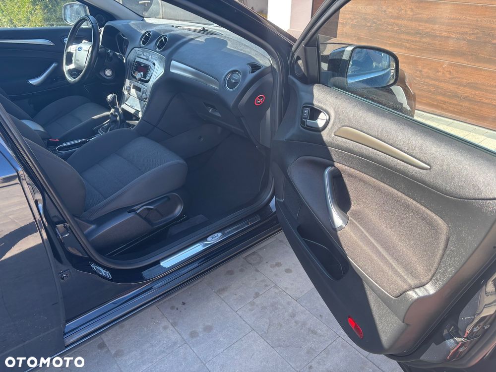 Ford Mondeo 2.0 Viva Titanium - 20