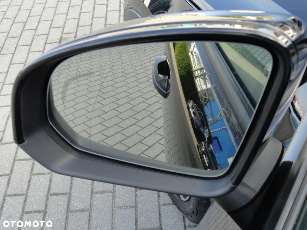 Volvo XC 40 D3 Momentum Pro - 23