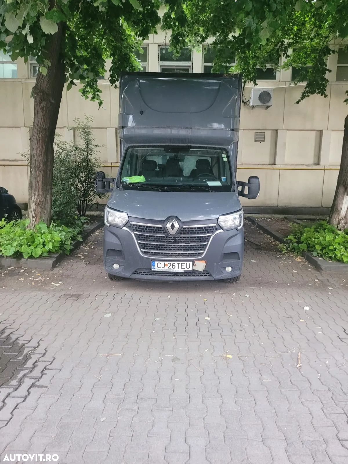 Renault Master - 1