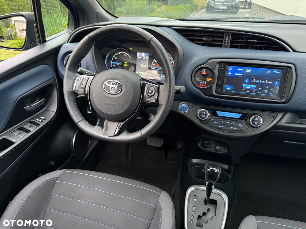 Toyota Yaris 1.5 VVT-i Style Selection - 8
