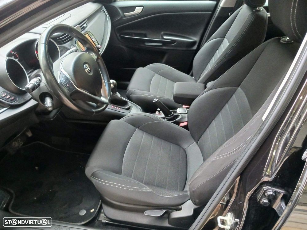 Alfa Romeo Giulietta 1.6 JTDM Super TCT - 28