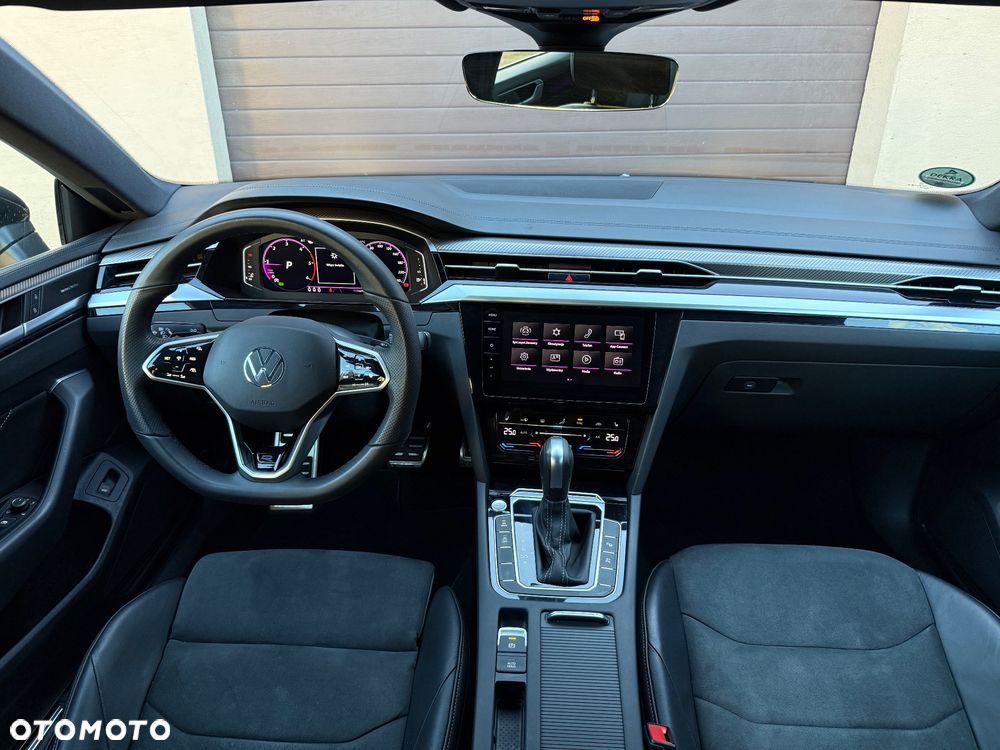 Volkswagen Arteon 2.0 TDI SCR 4Motion DSG R-Line - 19