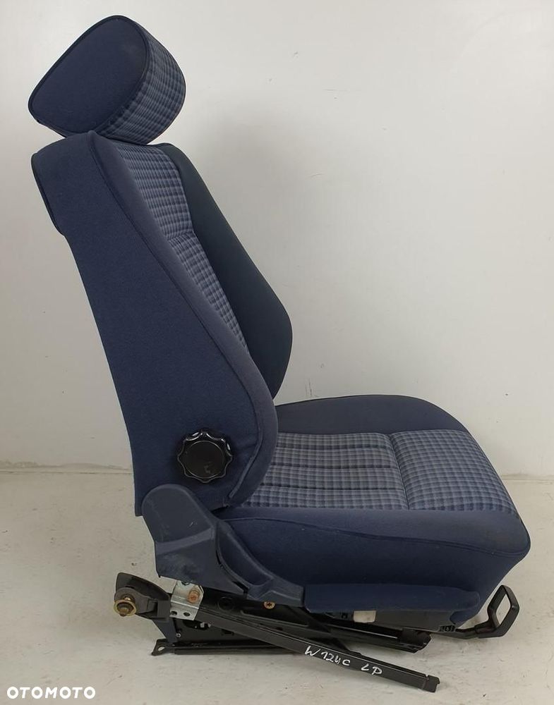 FOTEL KIEROWCY LEWY PRZÓD MERCEDES W124 EUROPA - 9